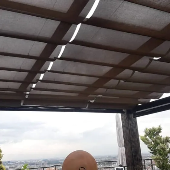 Toldos y pérgolas — instalación Urbodecoraciones